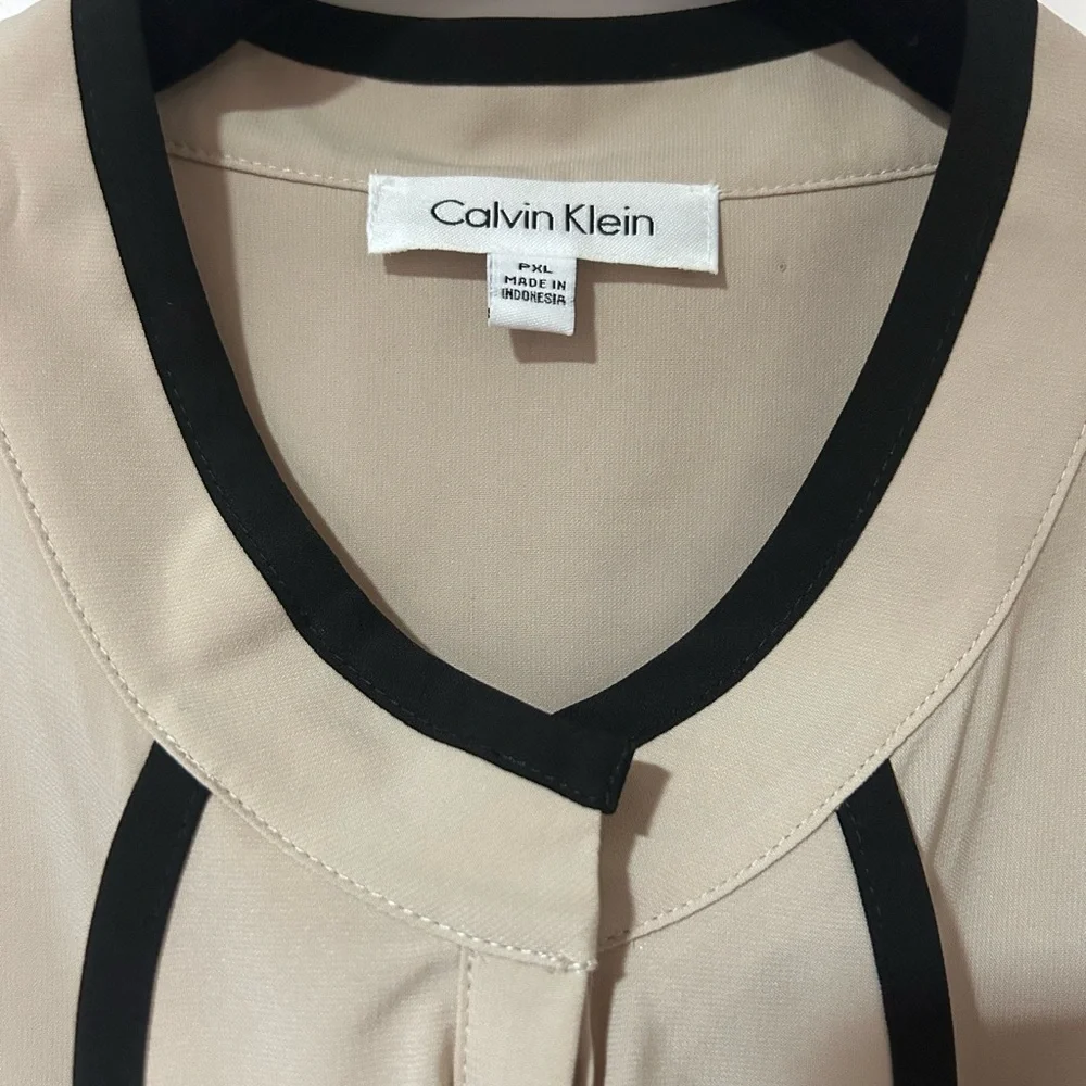 Calvin Klein Taupe Sleeveless Top with Black Ruffle - Picture 2 of 5